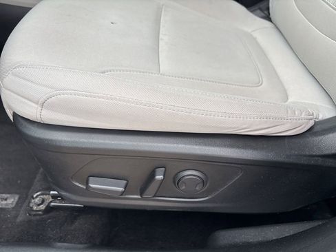 Used 2025 Hyundai Tucson SEL image 12