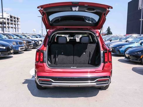 Used 2023 Kia Sorento S FWD image 27