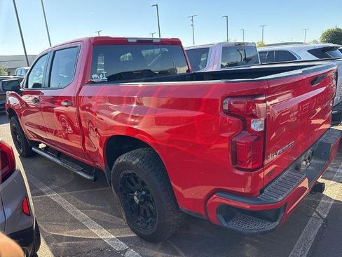 Used 2020 Chevrolet Silverado 1500 Custom w/ Custom Value Package image 4