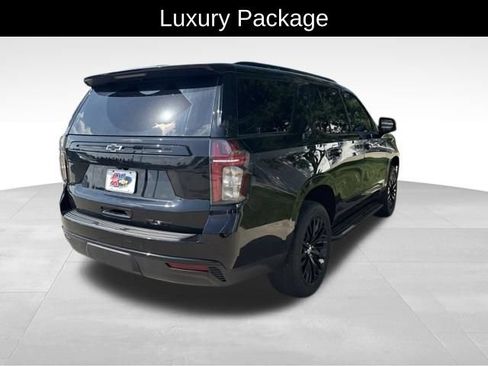 Used 2023 Chevrolet Tahoe RST w/ Luxury Package AWD/4WD image 8