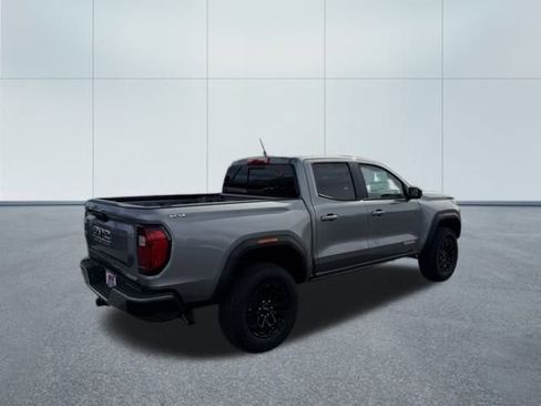 New 2026 GMC Canyon Elevation w/ Convenience Package image 8