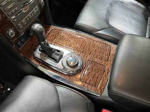Used 2017 Nissan Armada SL w/ Moonroof Package AWD/4WD image 18