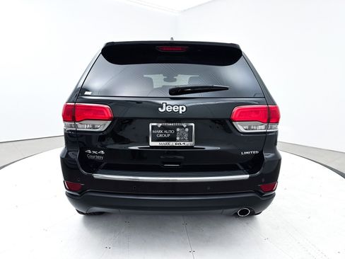 Used 2018 Jeep Grand Cherokee Limited image 16