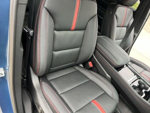 New 2026 Chevrolet Traverse RS w/ LPO, Floor Liner Package image 29