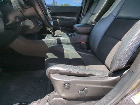 Certified 2020 Dodge Durango R/T w/ Blacktop Package AWD/4WD image 10