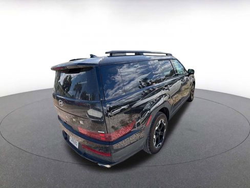 Used 2025 Hyundai Santa Fe SEL image 7