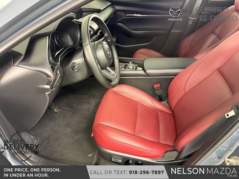 Certified 2025 MAZDA MAZDA3 Carbon AWD/4WD image 19