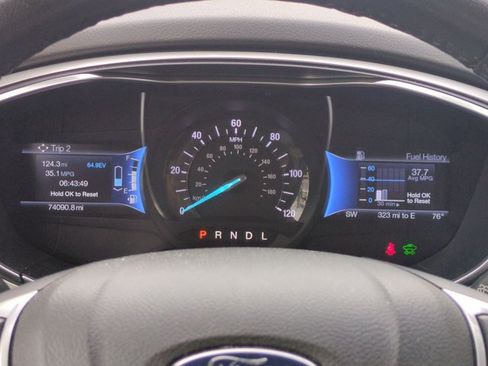 Used 2015 Ford Fusion SE w/ Equipment Group 501A FWD image 10