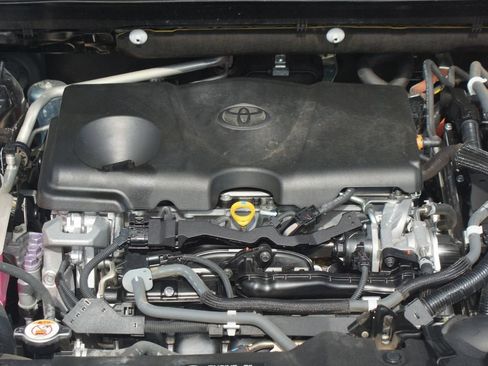 Used 2020 Toyota RAV4 XSE w/ XSE Grade Weather Package AWD/4WD image 29