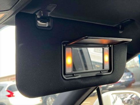 Used 2017 Lincoln MKC Reserve image 27