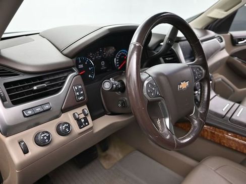Used 2018 Chevrolet Tahoe Premier image 18