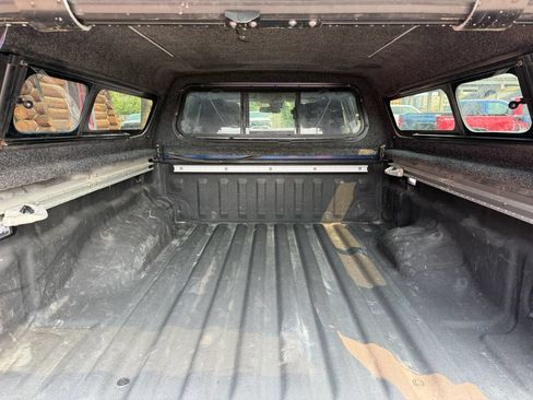 Used 2023 Nissan Frontier SV w/ Technology Package AWD/4WD image 23