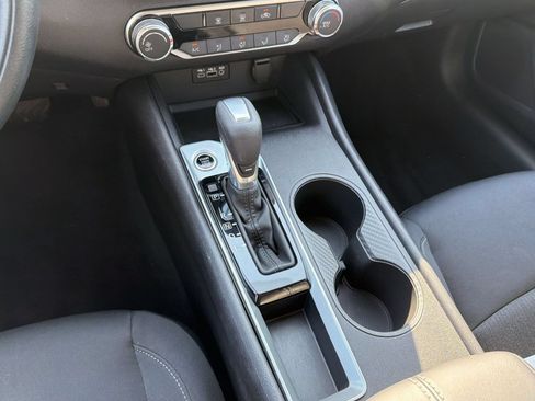 Certified 2025 Nissan Altima 2.5 SV FWD image 21