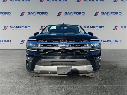 Used 2023 Ford Expedition Max Limited image 8
