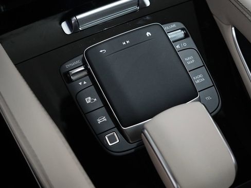 New 2026 Mercedes-Benz GLE 53 AMG 4MATIC Coupe image 32