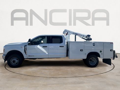 New 2025 Ford F350 XL w/ XL Chrome Package AWD/4WD image 7