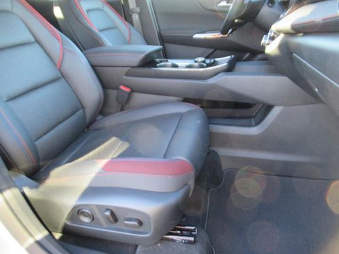 New 2026 Chevrolet Equinox RS w/ Convenience Package III image 11