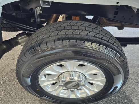 Used 2022 Ford F250 XLT w/ XLT Value Package image 33