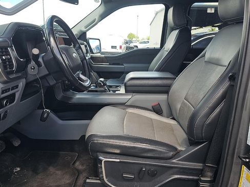 Used 2023 Ford F150 Lariat AWD/4WD image 3
