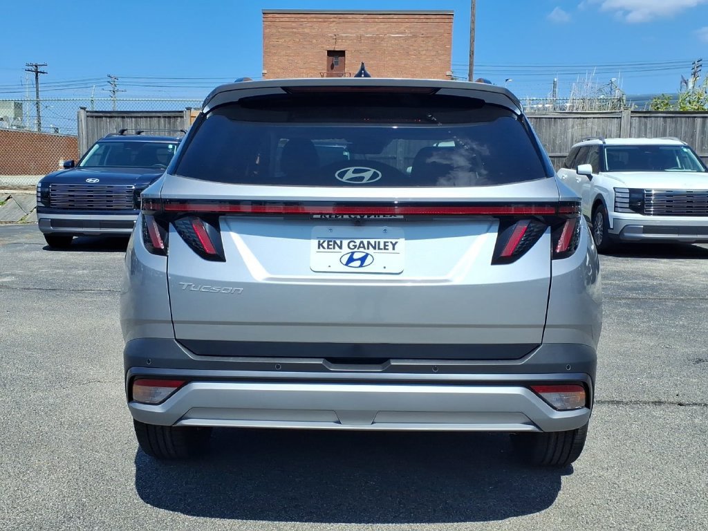 New 2026 Hyundai Tucson Limited FWD image 4