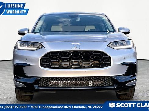 Used 2026 Honda HR-V EX-L image 2