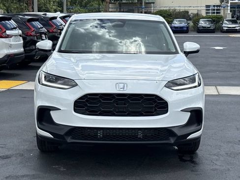 New 2027 Honda HR-V LX image 3