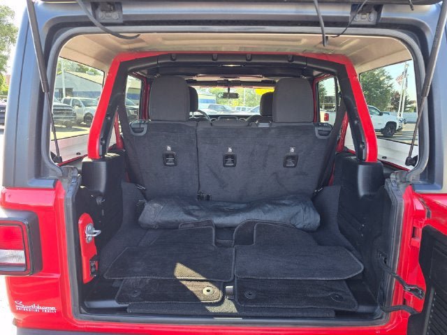 Certified 2018 Jeep Wrangler Unlimited Sport S AWD/4WD image 28