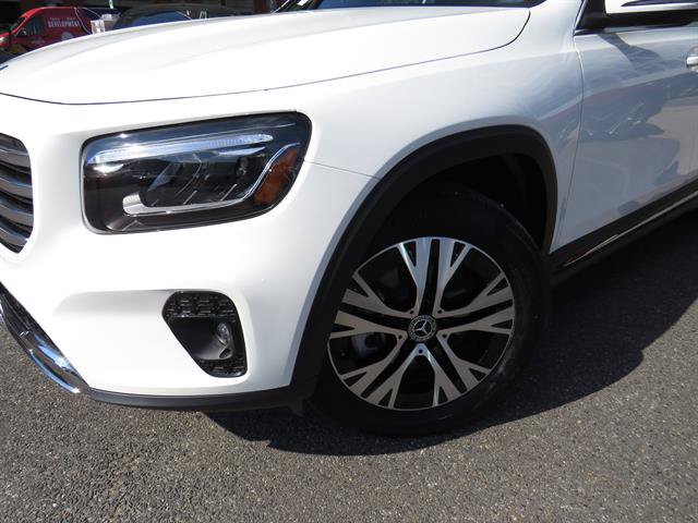 Used 2026 Mercedes-Benz GLB 250 4MATIC image 27