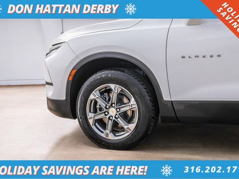 Used 2023 Chevrolet Blazer LT w/ Convenience Package image 36