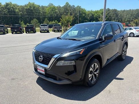 Used 2023 Nissan Rogue SV AWD/4WD image 7