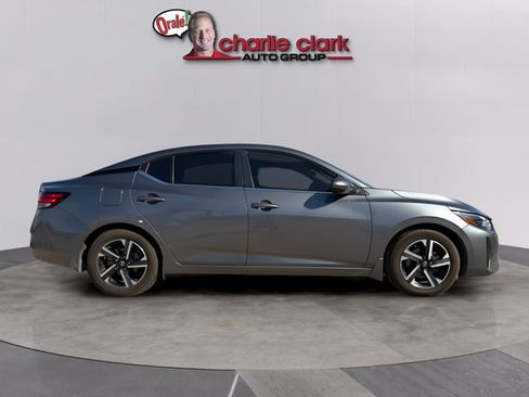 Certified 2024 Nissan Sentra SV w/ All-Weather Package FWD image 6
