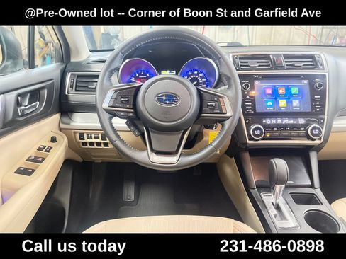 Used 2018 Subaru Legacy 2.5i Premium w/ Moonroof Package AWD/4WD image 17