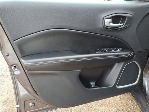 Used 2021 Jeep Compass 80th Special Edition image 13