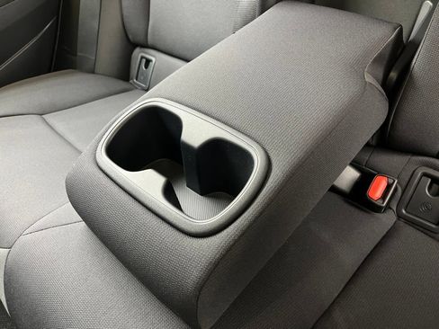 Used 2025 Toyota Corolla LE FWD image 24