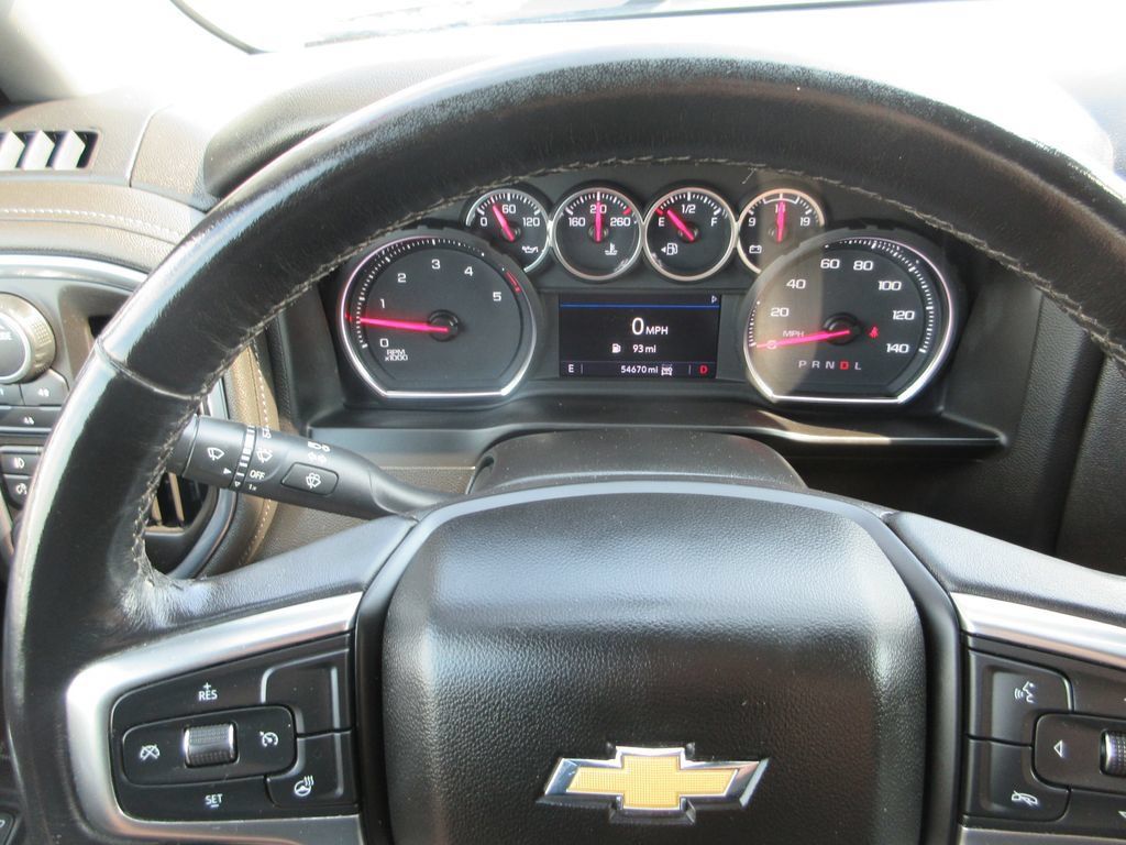 Certified 2022 Chevrolet Silverado 2500 LT w/ Convenience Package AWD/4WD image 33