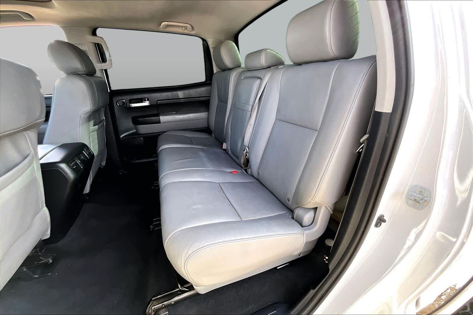 Used 2012 Toyota Tundra Limited w/ Memory Pkg AWD/4WD image 18