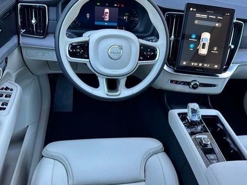 New 2026 Volvo XC90 T8 Ultra w/ Protection Package Premier AWD/4WD image 8