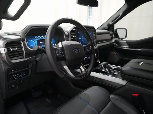 Used 2024 Ford F150 Platinum w/ FX4 Off-Road Package image 8