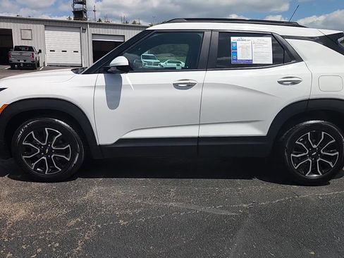 Used 2023 Chevrolet TrailBlazer ACTIV FWD image 17