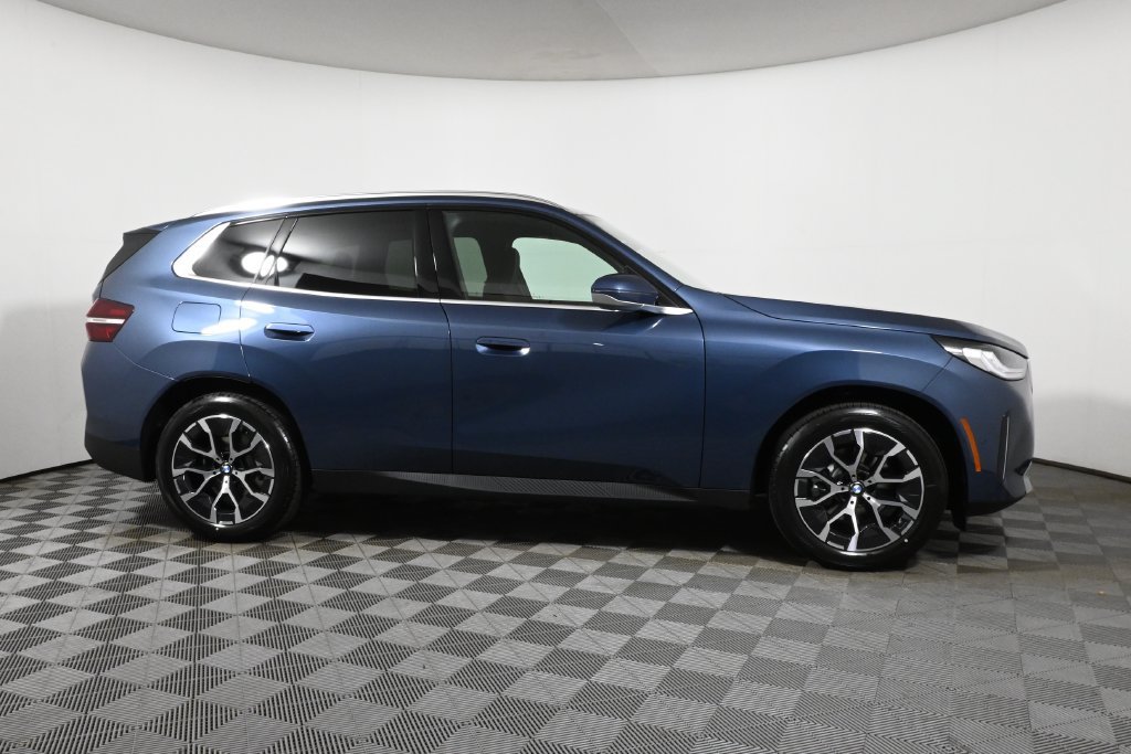 Used 2026 BMW X3 xDrive30i w/ Convenience Package AWD/4WD image 8