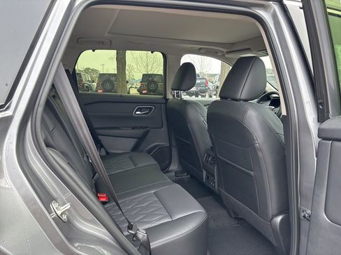 New 2026 Nissan Rogue Platinum w/ Platinum Premium Package image 17