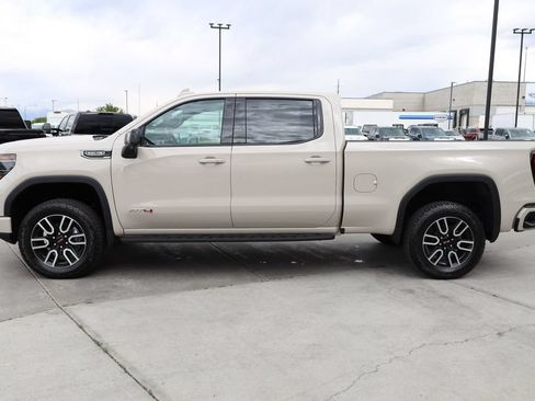 New 2026 GMC Sierra 1500 AT4 w/ AT4 Premium Package AWD/4WD image 3