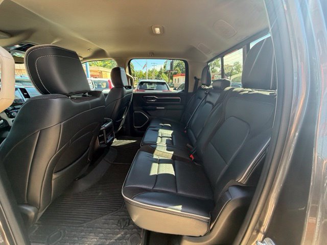 Used 2021 RAM 1500 Laramie AWD/4WD image 16