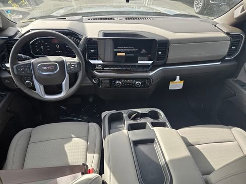 New 2026 GMC Sierra 1500 SLE w/ Preferred Package image 9