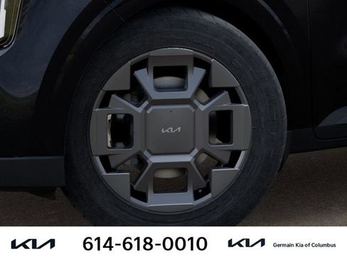 New 2026 Kia Carnival EX FWD image 12