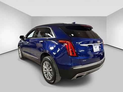 Used 2023 Cadillac XT5 Premium Luxury AWD/4WD image 2