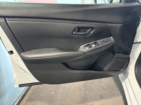 Used 2024 Nissan Sentra S image 24