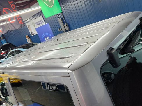 Used 2017 Jeep Wrangler Sahara image 60