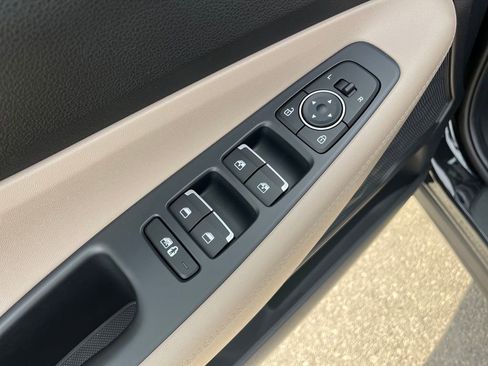 Used 2023 Hyundai Santa Fe SEL image 20