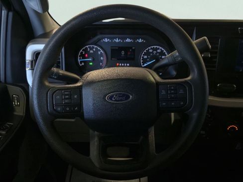 Used 2023 Ford F250 XL w/ FX4 Off-Road Package AWD/4WD image 14